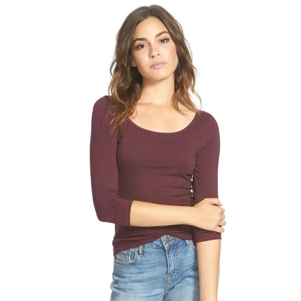 🖤 Nordstrom Frenchi scoop neck tee